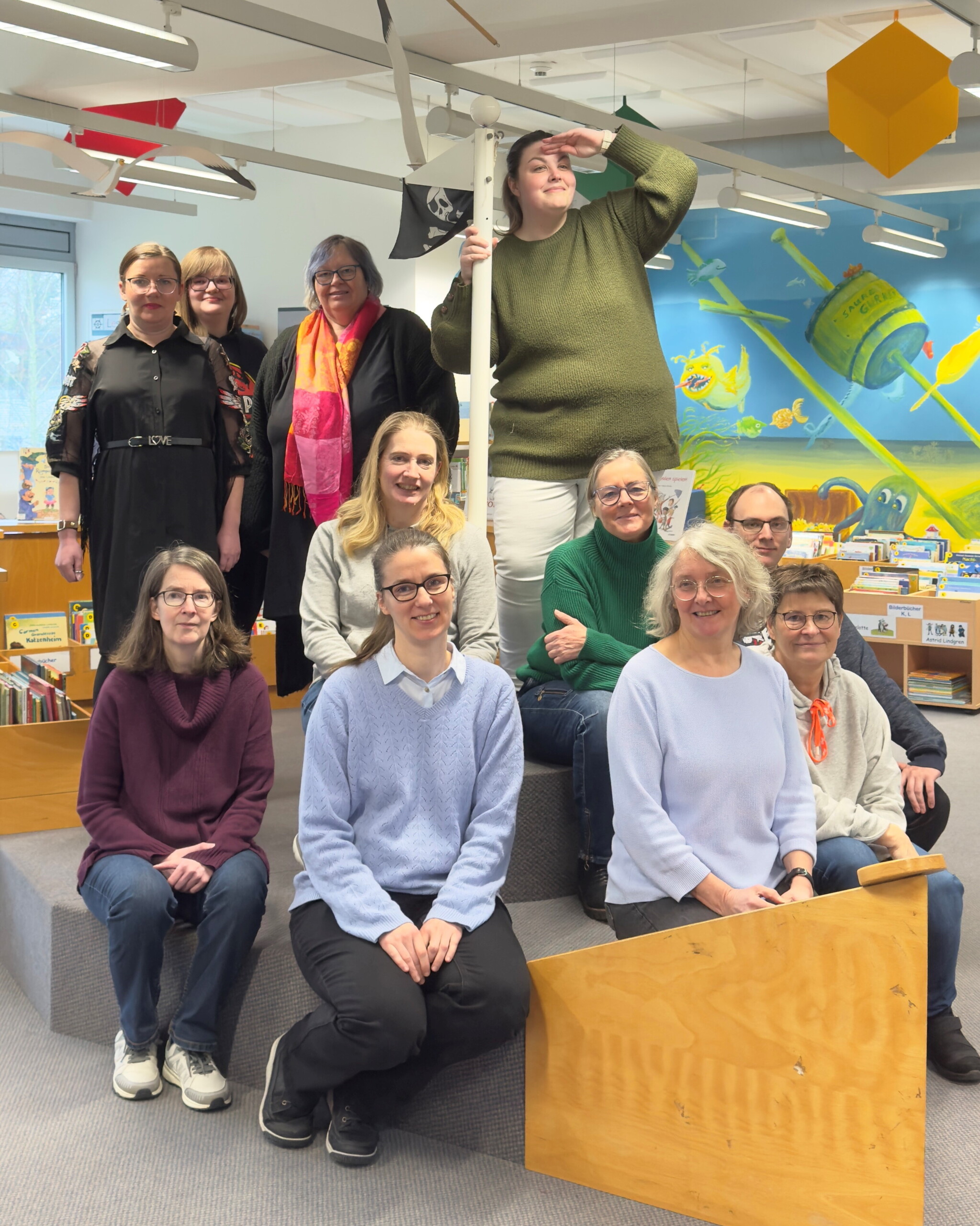 Foto vom Team der Stadtbibliothek 2025 Foto des Bibliotheks-Team