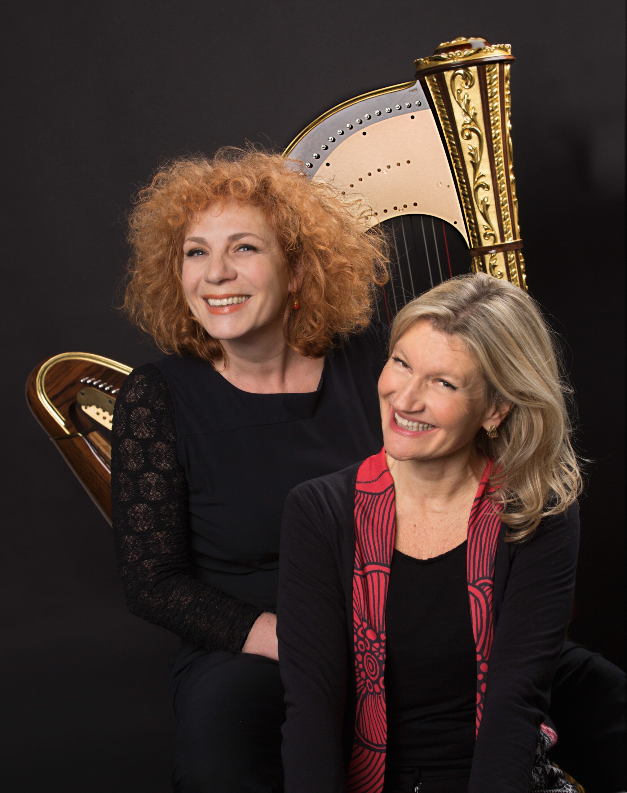 Foto zeigt Nina Hoger und Ulla van Daelen